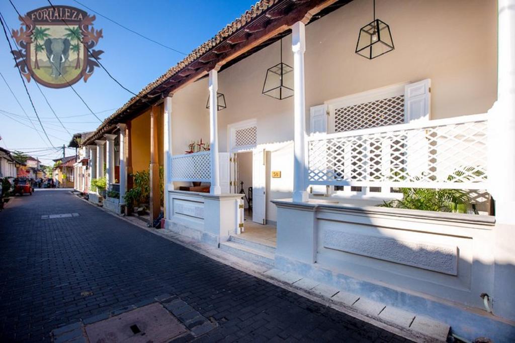 גאלה Fortaleza Lighthouse Street מראה חיצוני תמונה
